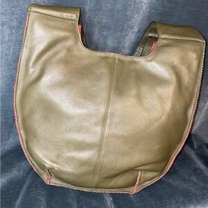 Wilson’s leather dark green shoulder bag